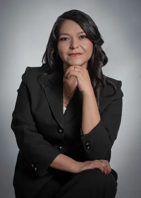 Headshot by By Ender Photography 11