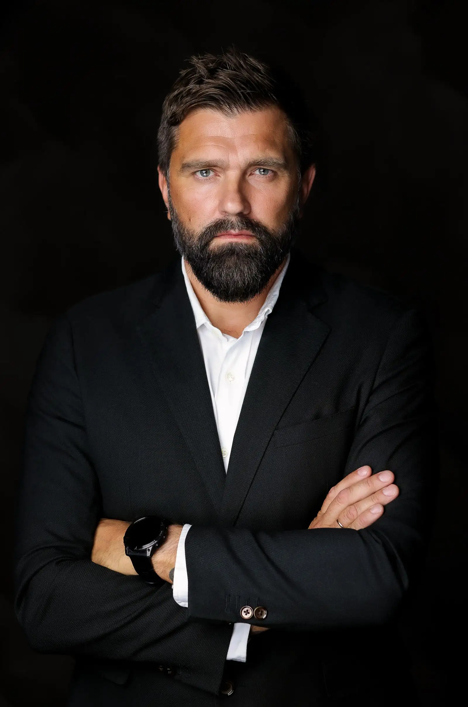 Business headshot by By Ender Photography